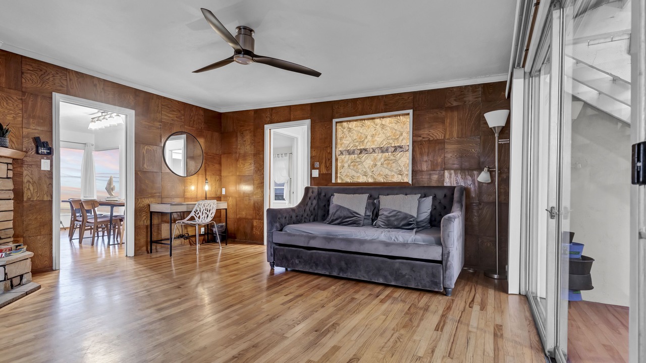 Photo of Livingroom in Sunset Cliffs