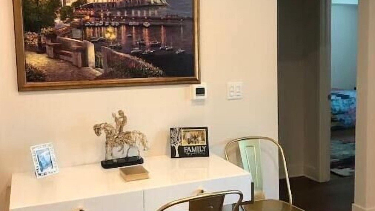 Photo of Bedroom in Rancho Palos Verdes