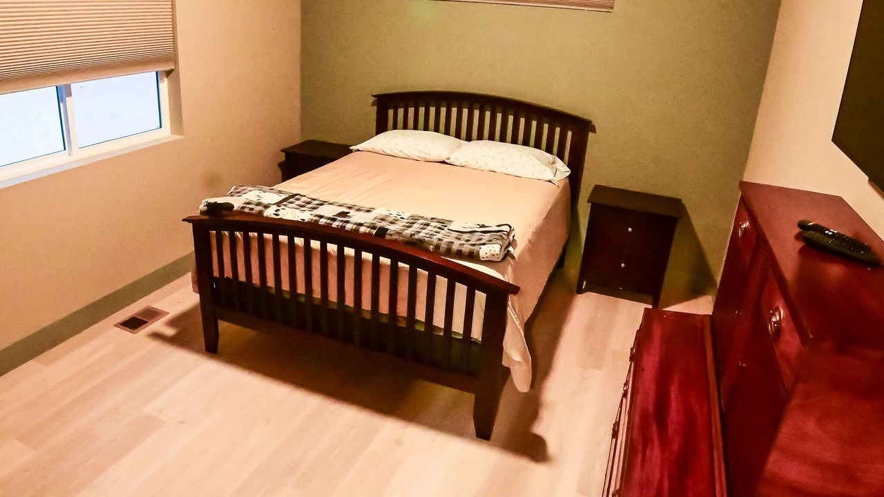 Photo of Bedroom in Portola