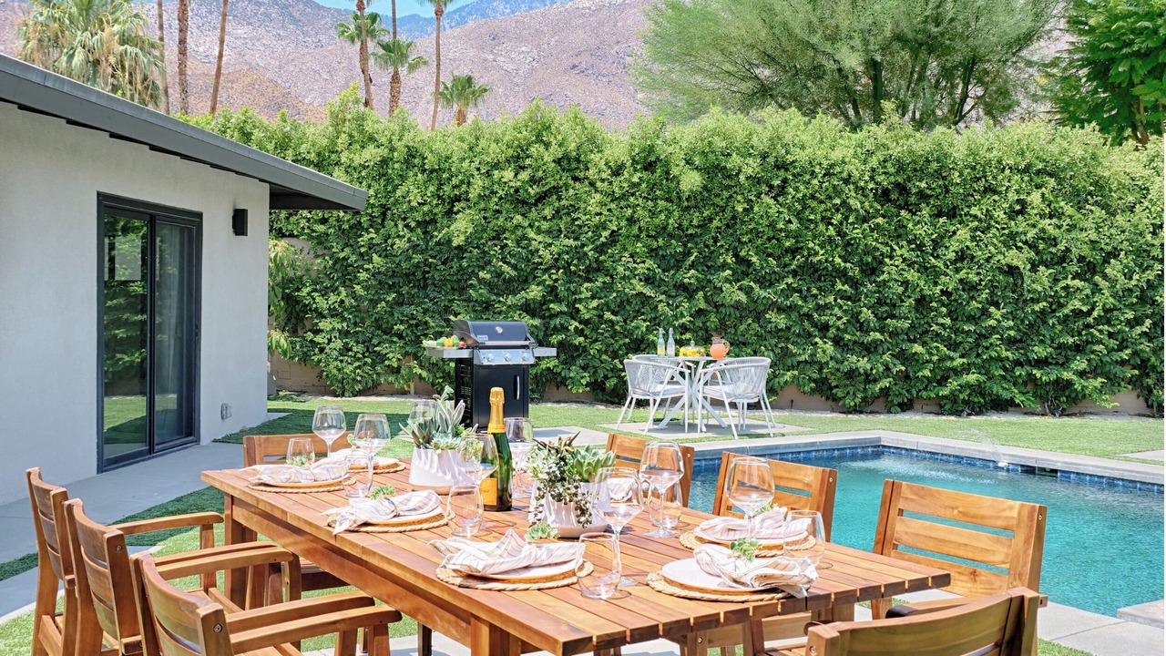 Photo of Outdoor in Tahquitz River Estates