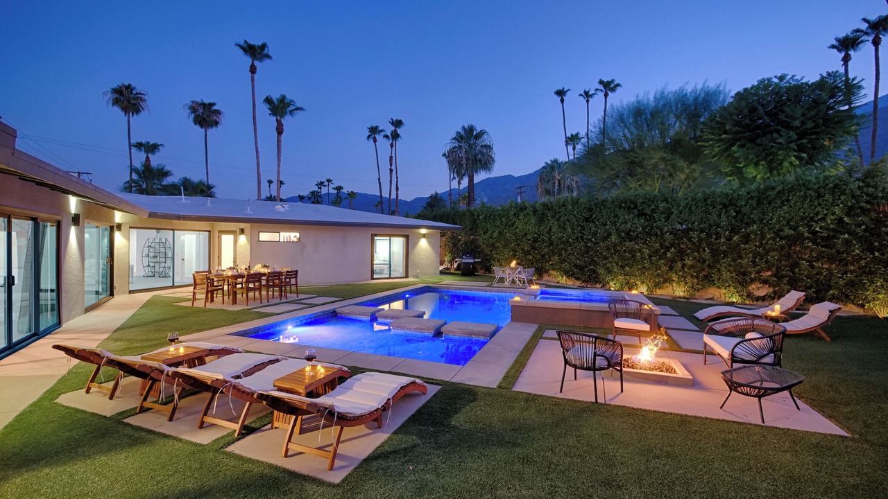 Photo of Outdoor in Tahquitz River Estates