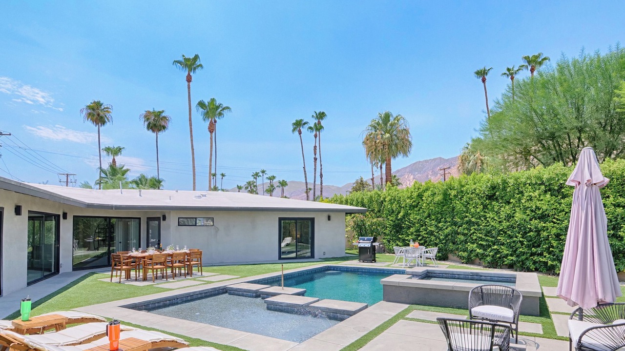 Photo of Outdoor in Tahquitz River Estates