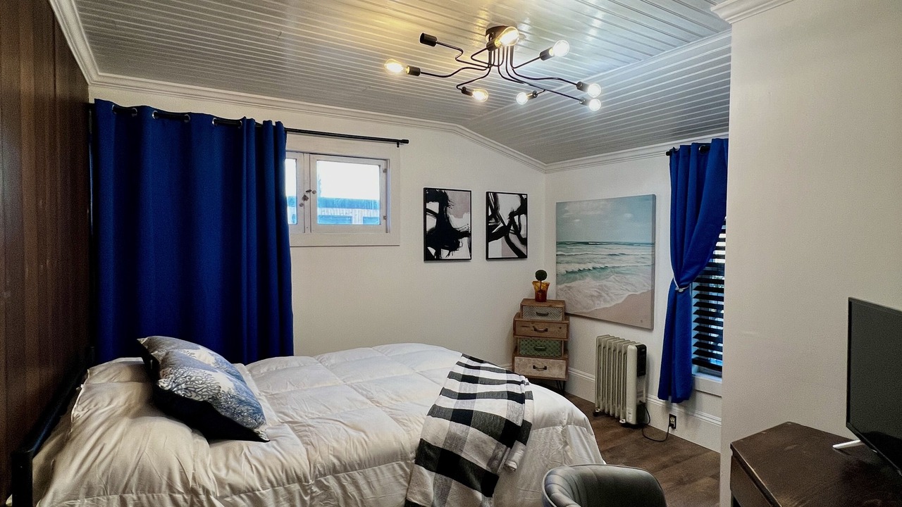 Photo of Bedroom in Northside