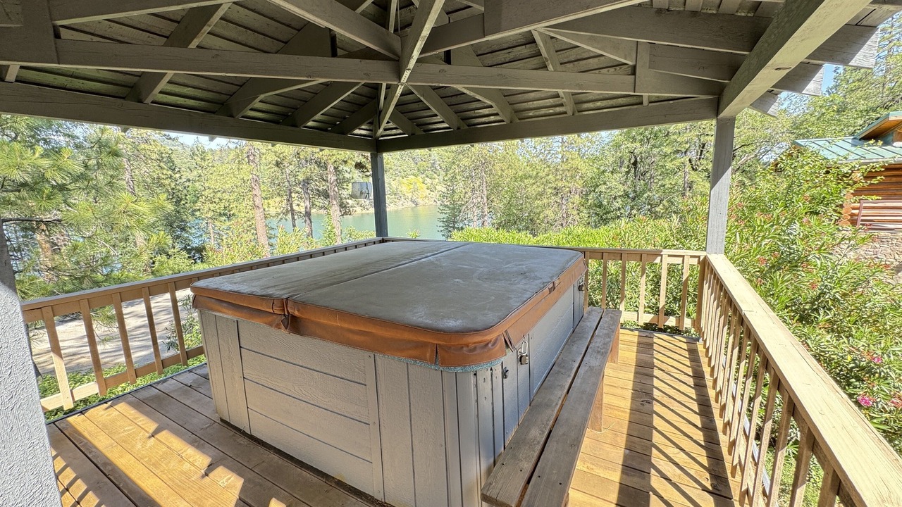Photo of Patio Balcony in Lakehead