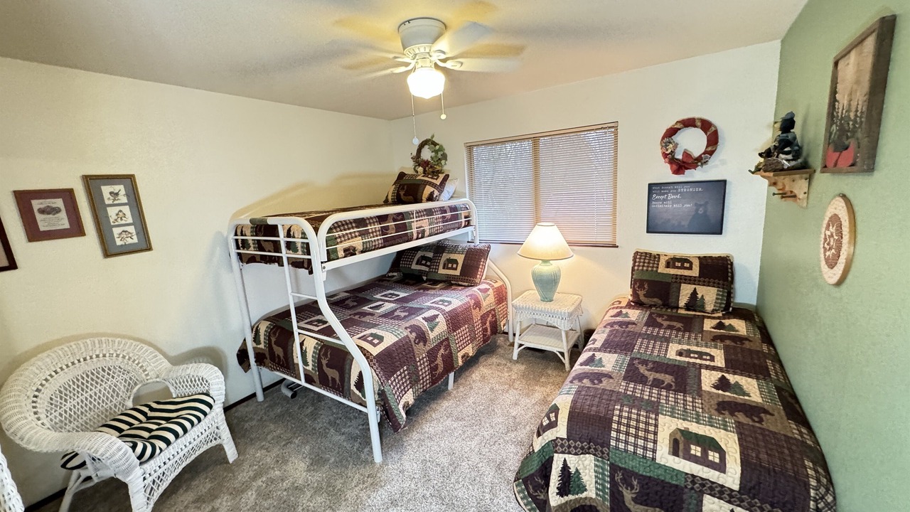 Photo of Bedroom in Lakehead