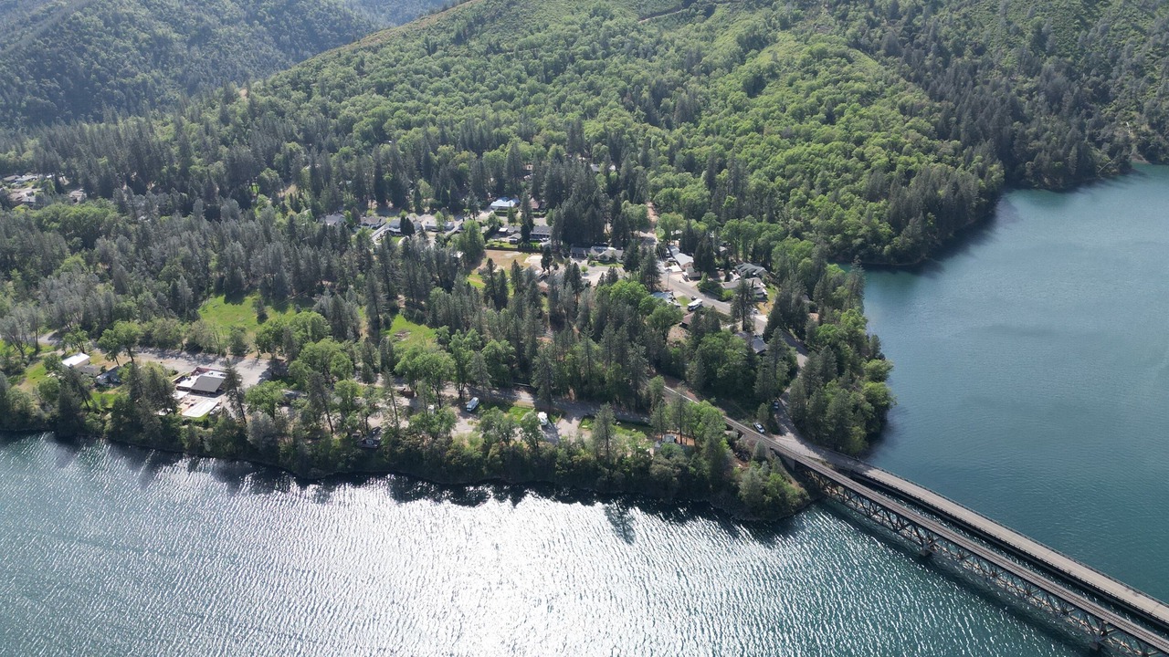 Photo of Others in Lakehead-Lakeshore