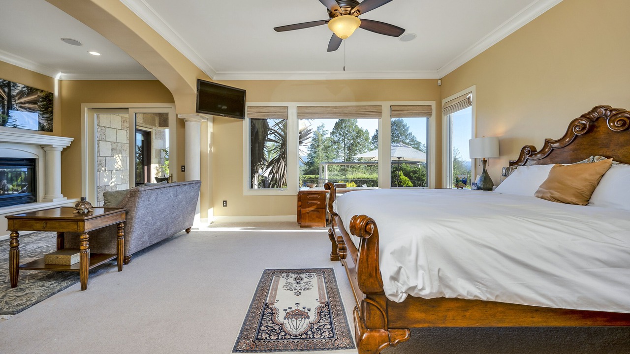 Photo of Bedroom in Santa Rosa