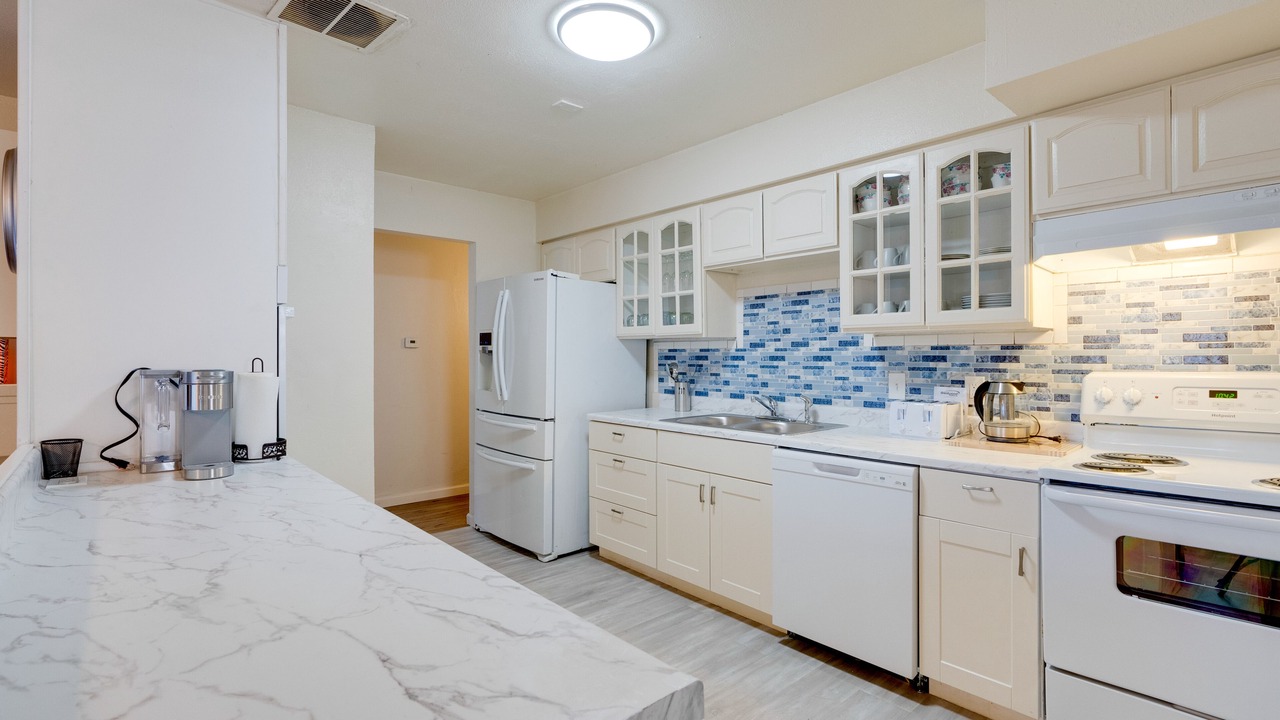Photo of Kitchen in Roosevelt