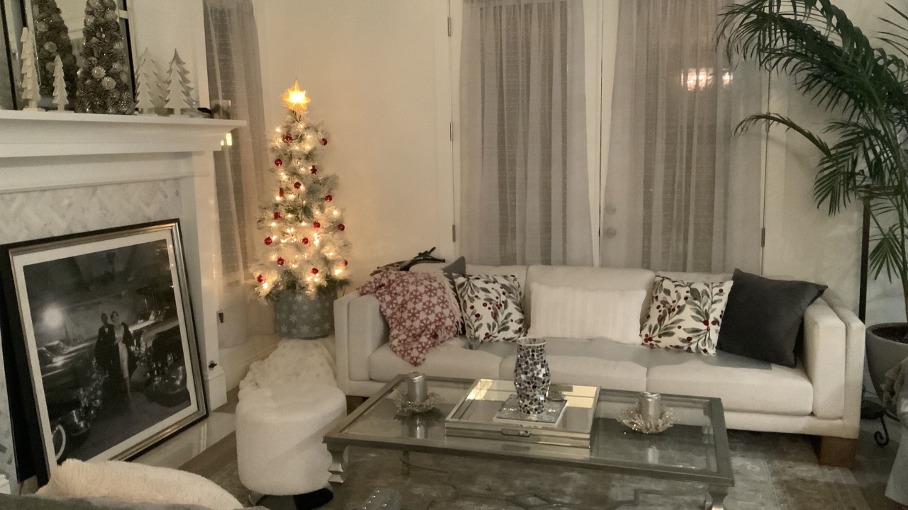 Photo of Livingroom in Brentwood