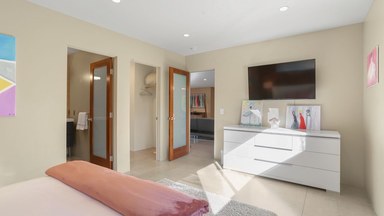 Photo of Bedroom in Deep Well Ranch