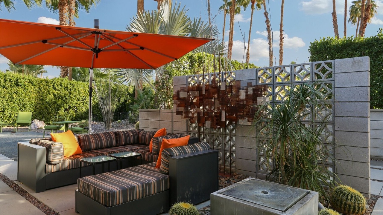 Photo of Patio Balcony in Deep Well Ranch