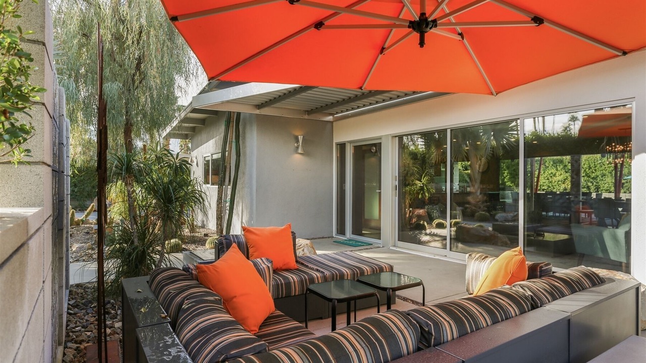 Photo of Patio Balcony in Deep Well Ranch
