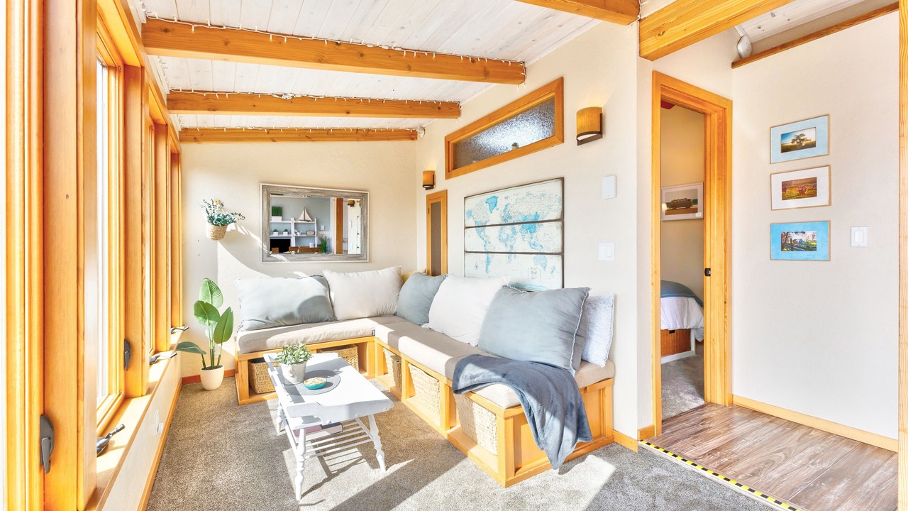 Photo of Livingroom in Dillon Beach