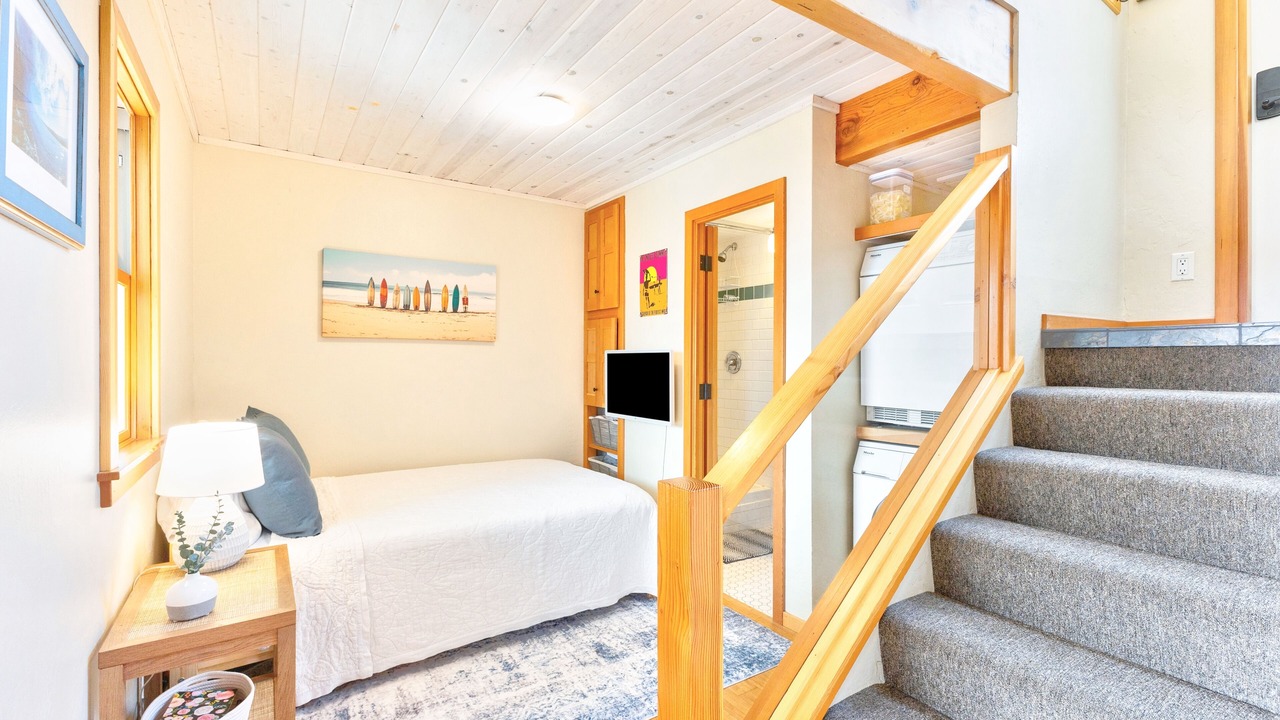 Photo of Bedroom in Dillon Beach