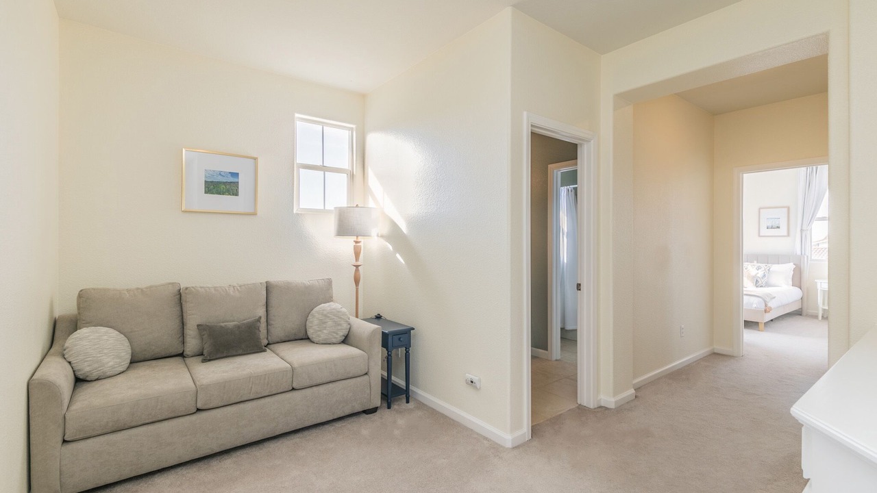 Photo of Livingroom in American Canyon