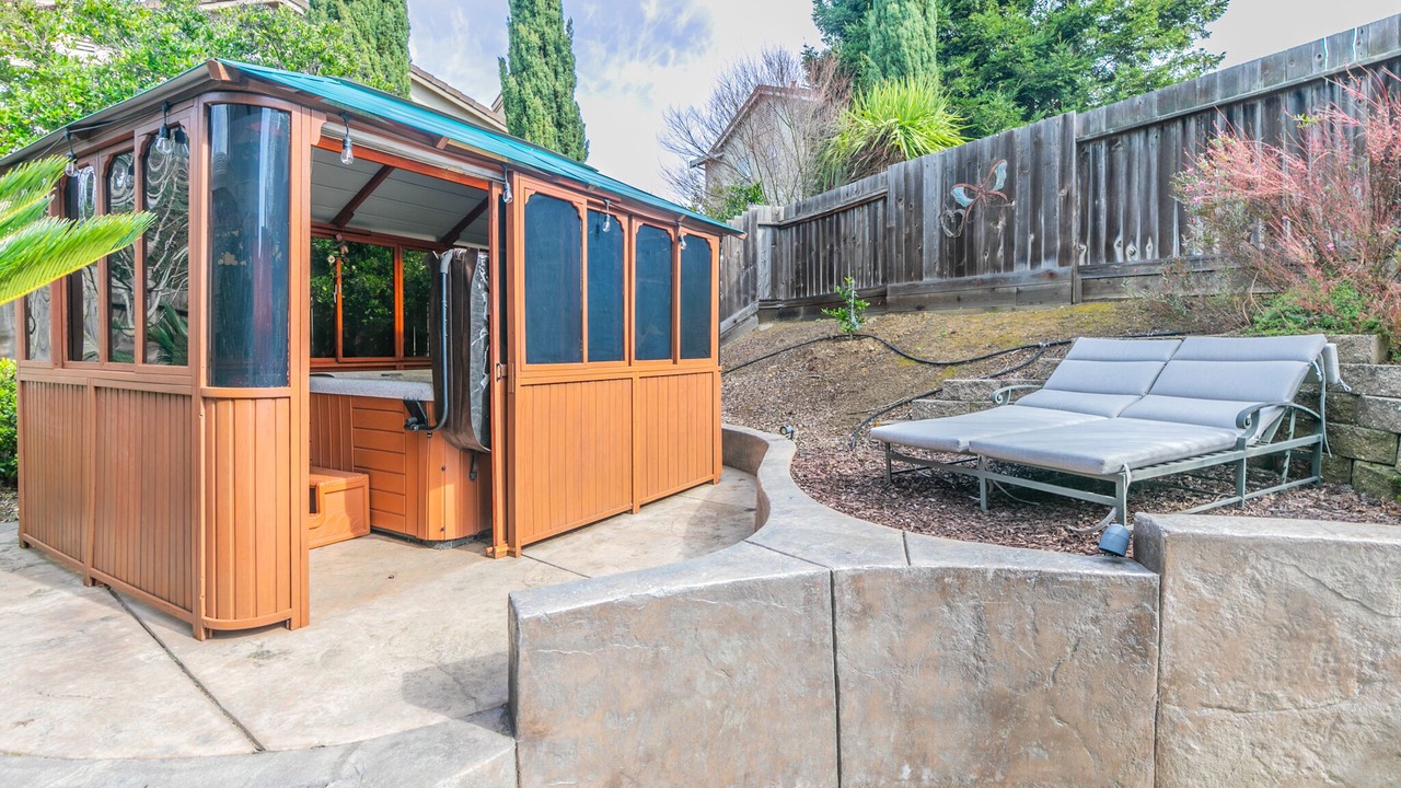 Photo of Patio Balcony in American Canyon