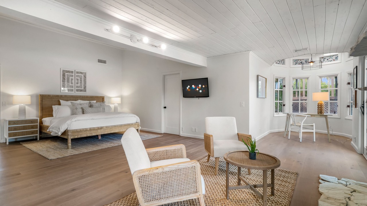 Photo of Bedroom in Magnesia Falls Cove