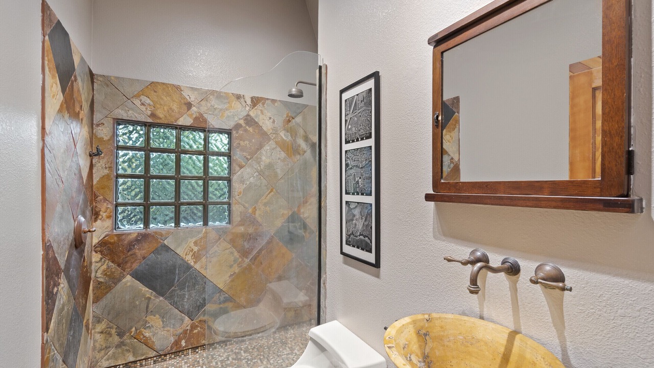 Photo of Bathroom in Northwood