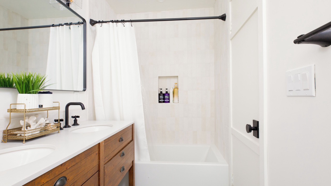 Photo of Bathroom in East Mesa