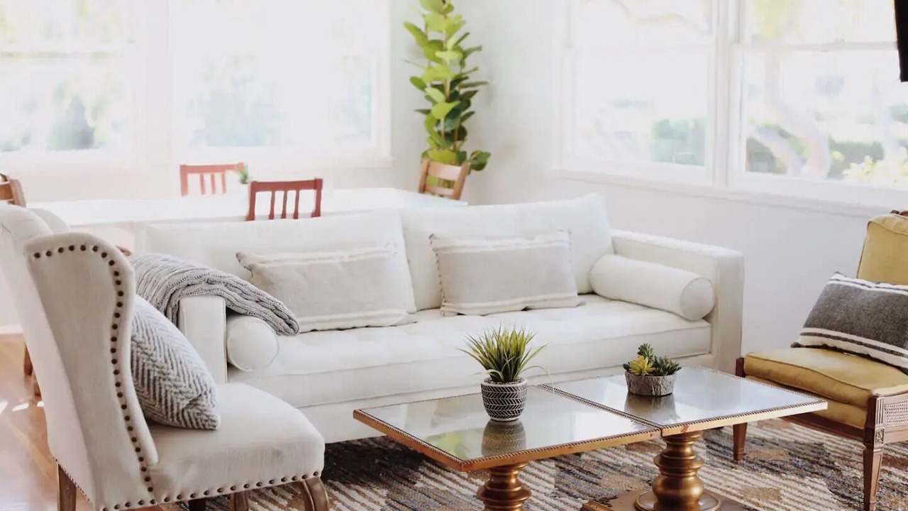 Photo of Livingroom in East Mesa