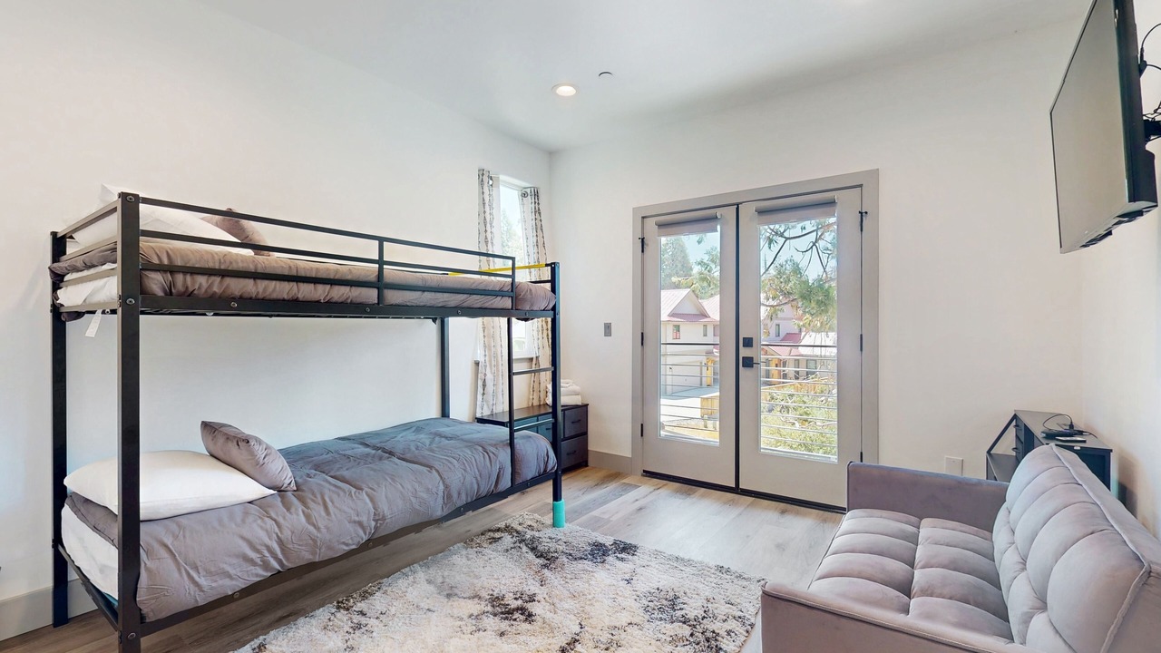Photo of Bedroom in Bass Lake