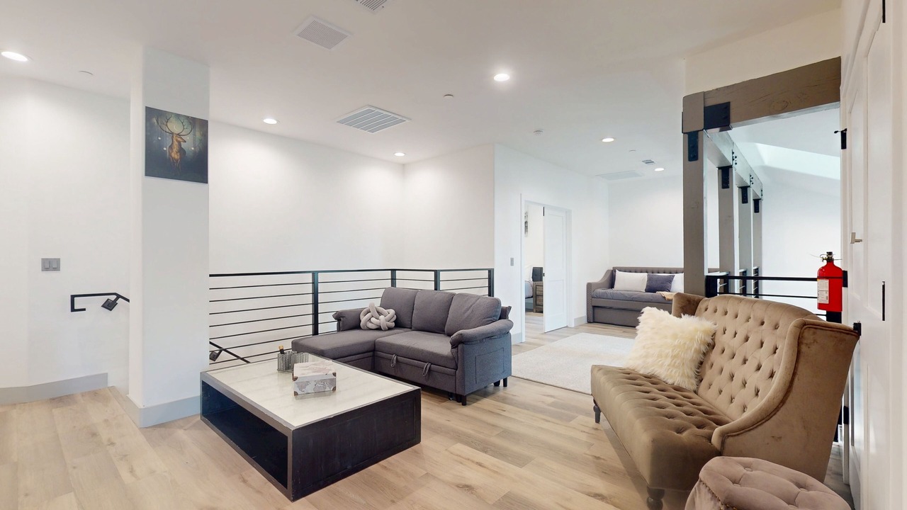 Photo of Livingroom in Bass Lake