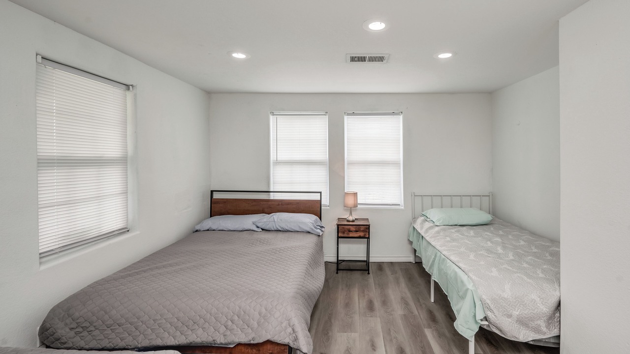 Photo of Bedroom in Galveston
