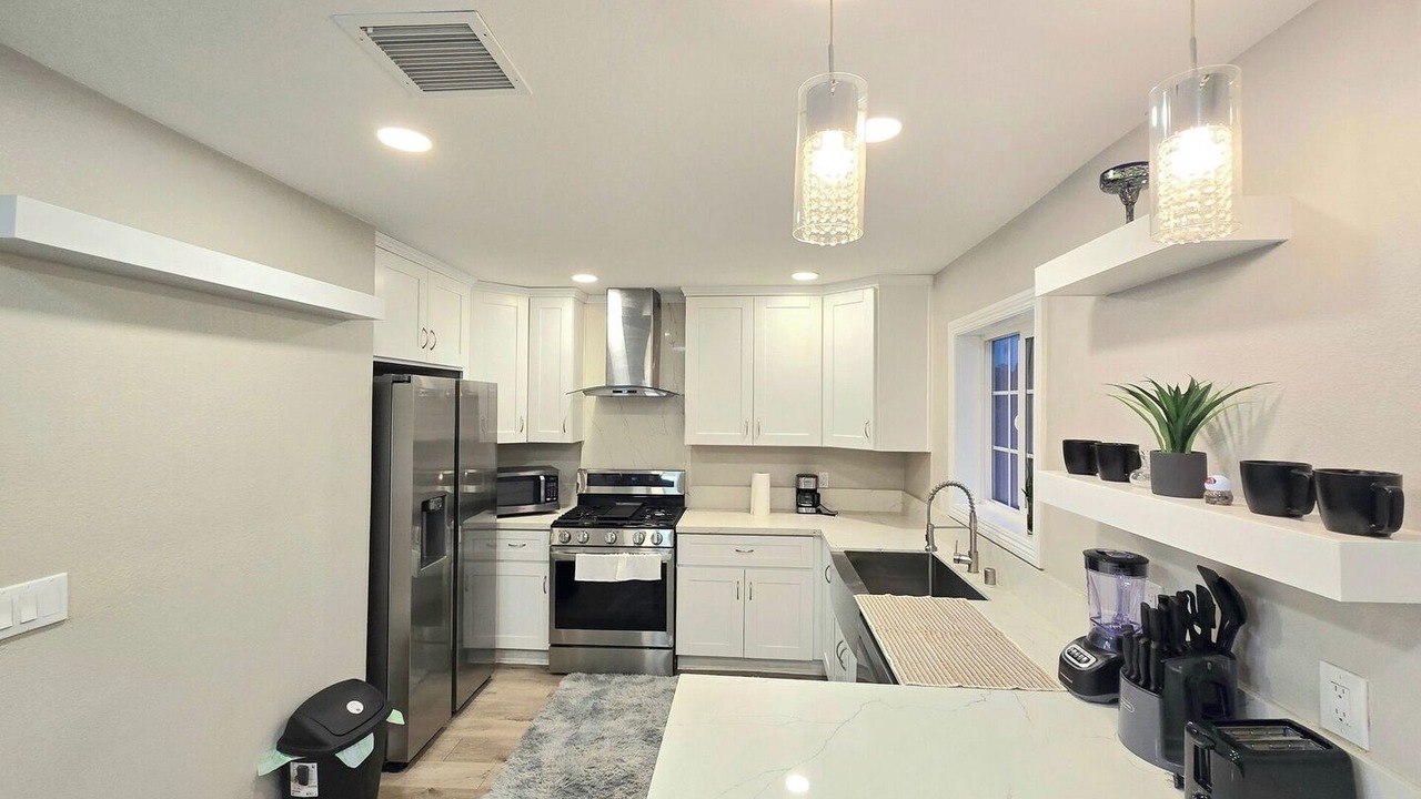 Photo of Kitchen in Central Escondido