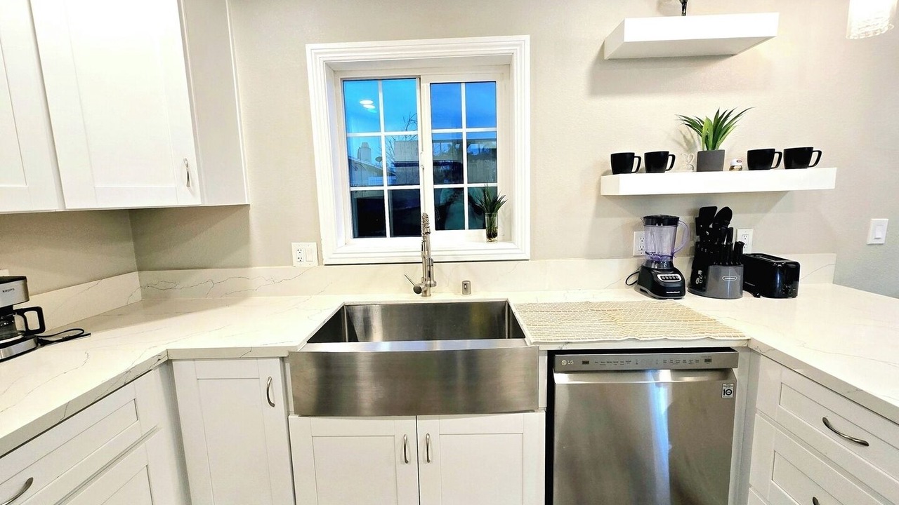 Photo of Kitchen in Central Escondido