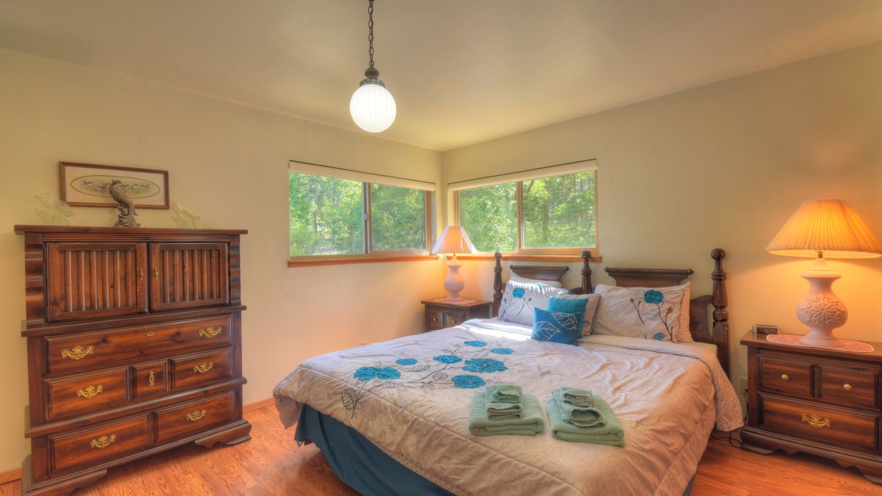 Photo of Bedroom in Harden Flat