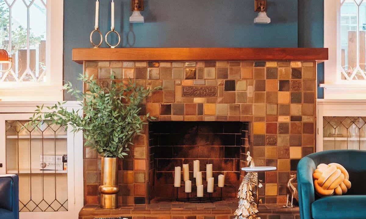 Photo of Livingroom in Golden Hill