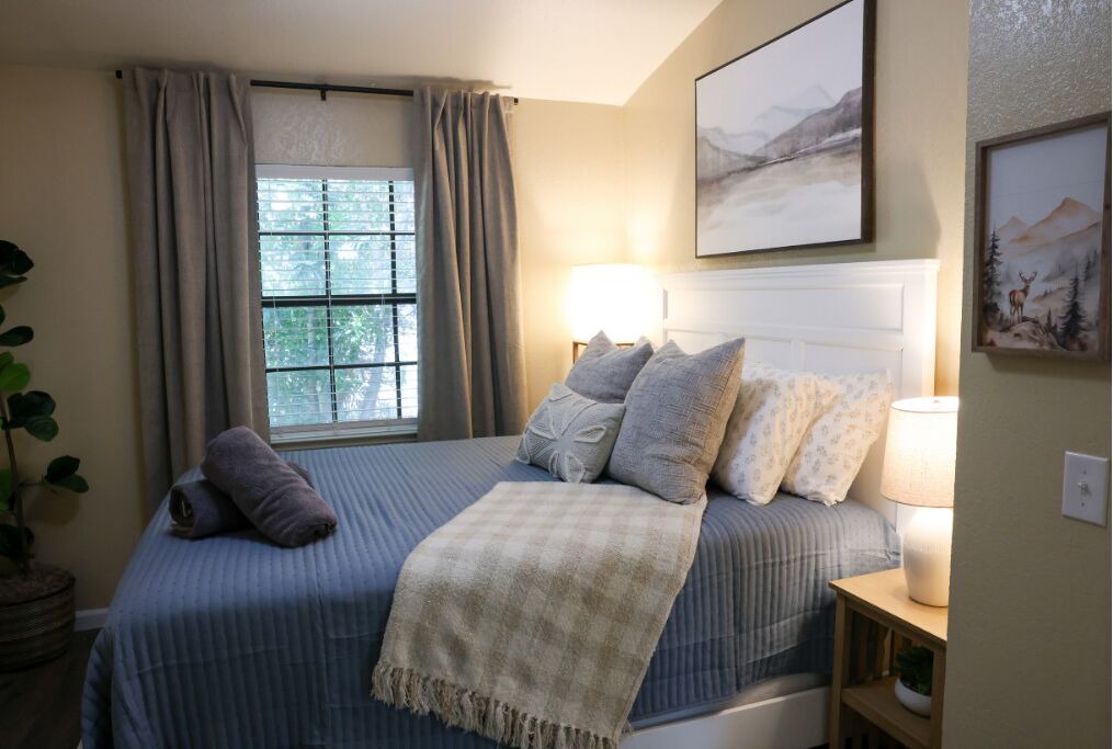 Photo of Bedroom in Three Rivers