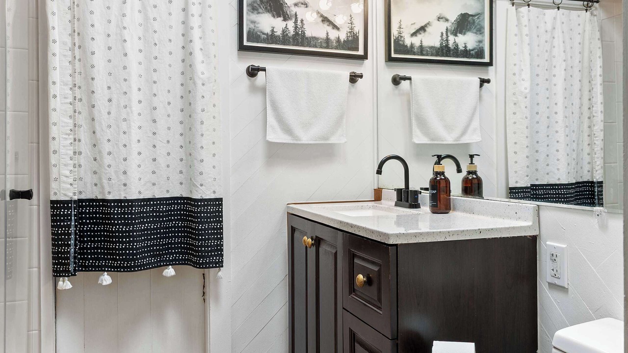 Photo of Bathroom in Rio Nido