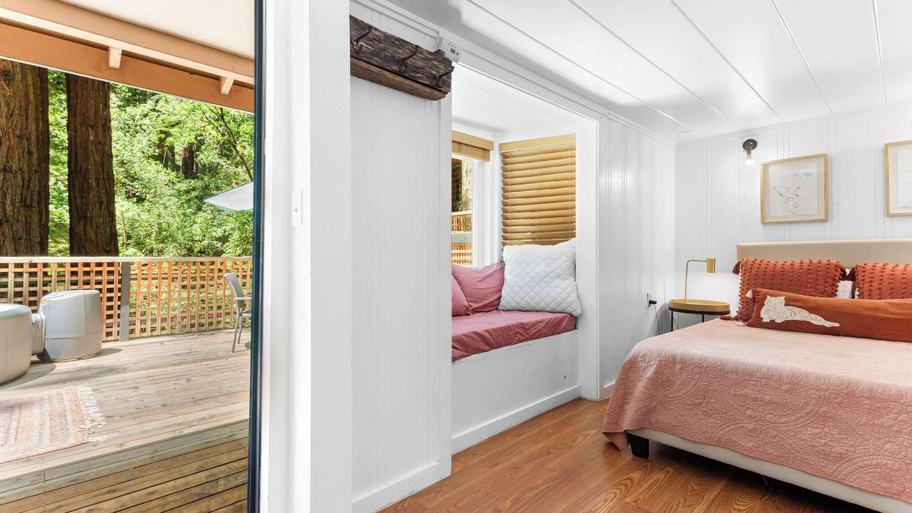 Photo of Bedroom in Rio Nido