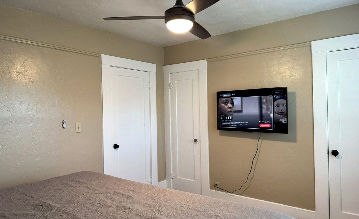 Photo of Bedroom in Hanford