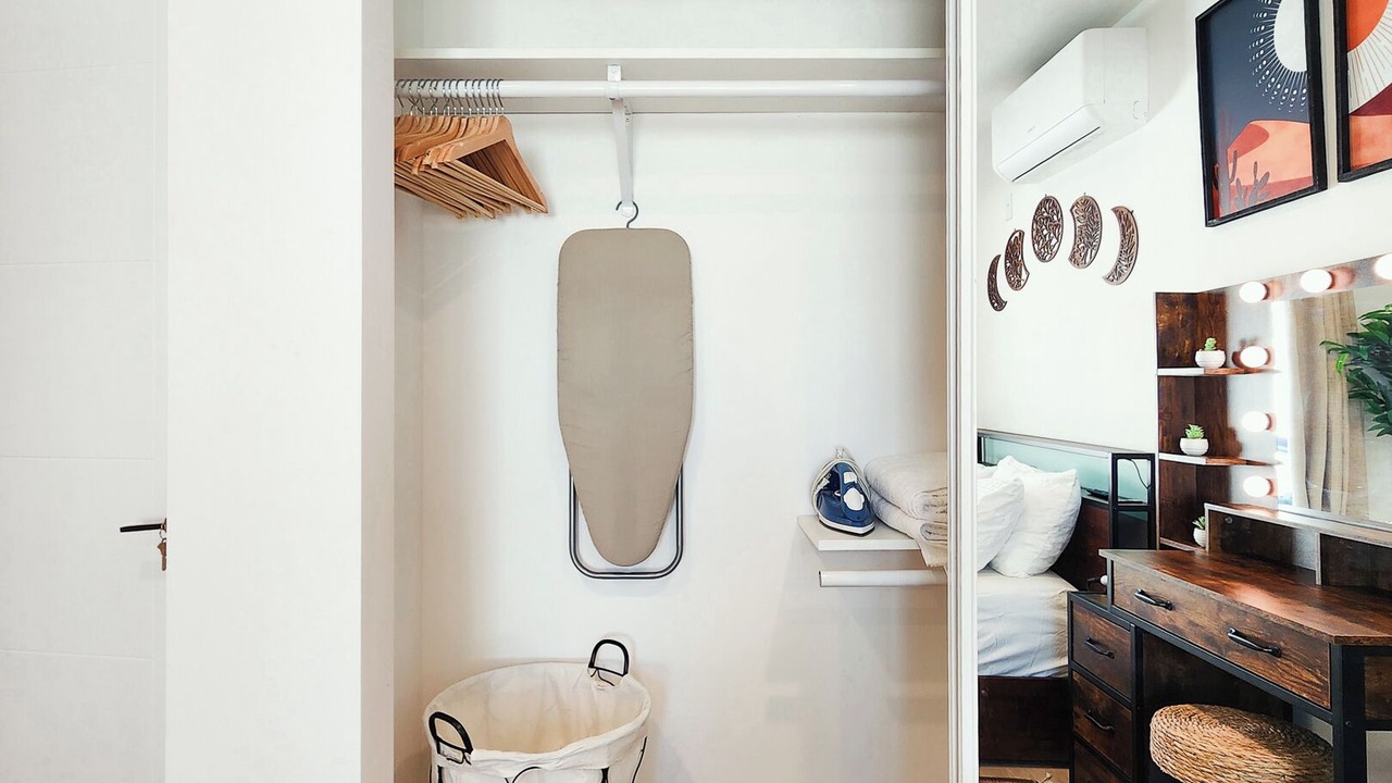 Photo of Bedroom in Canoga Park
