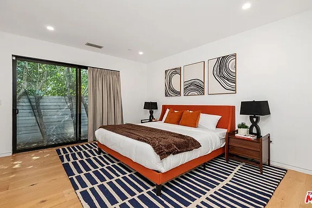 Photo of Bedroom in Beverly Grove