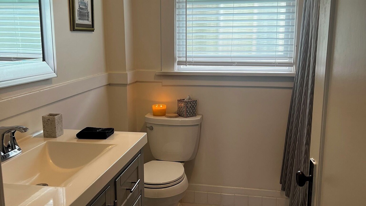 Photo of Bathroom in Almonte