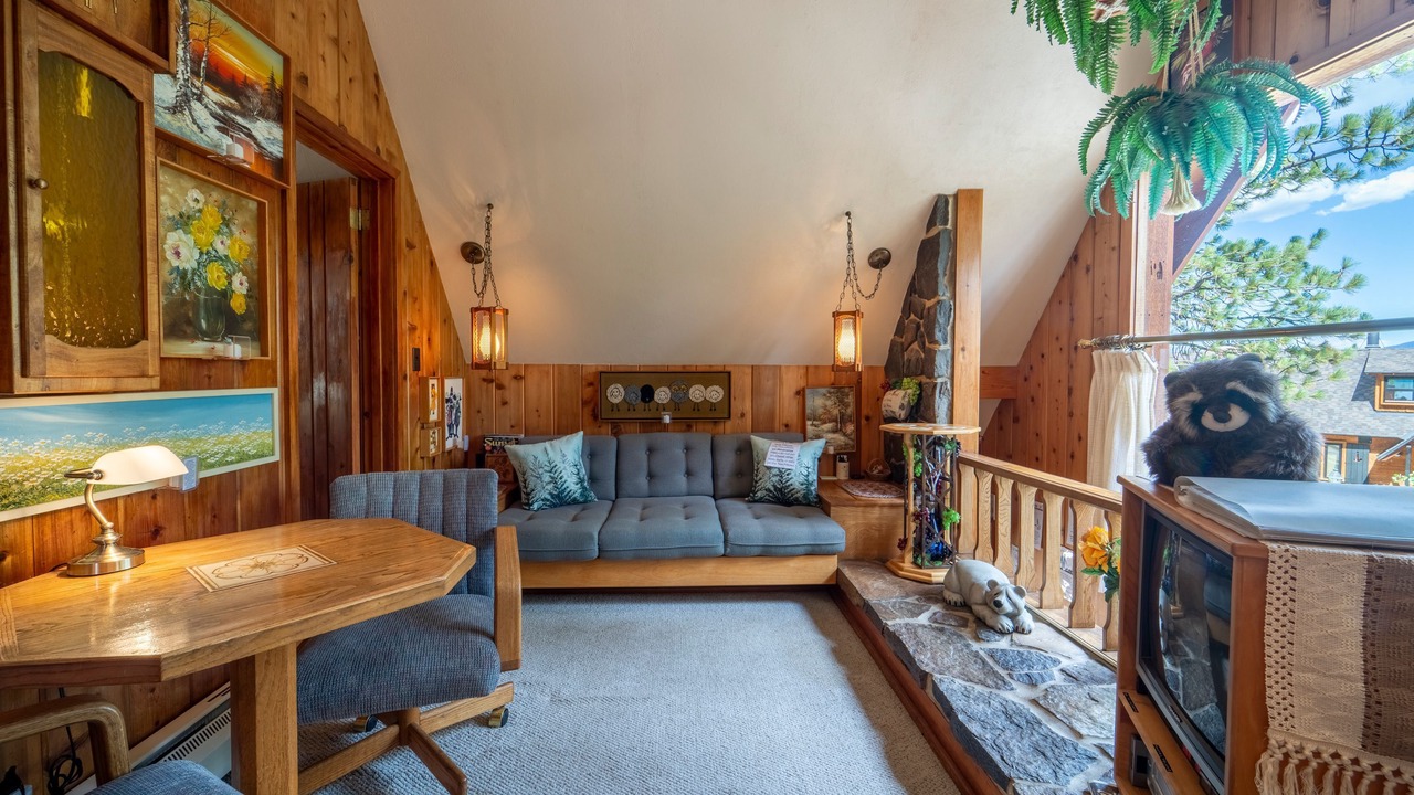 Photo of Livingroom in Ridgewood
