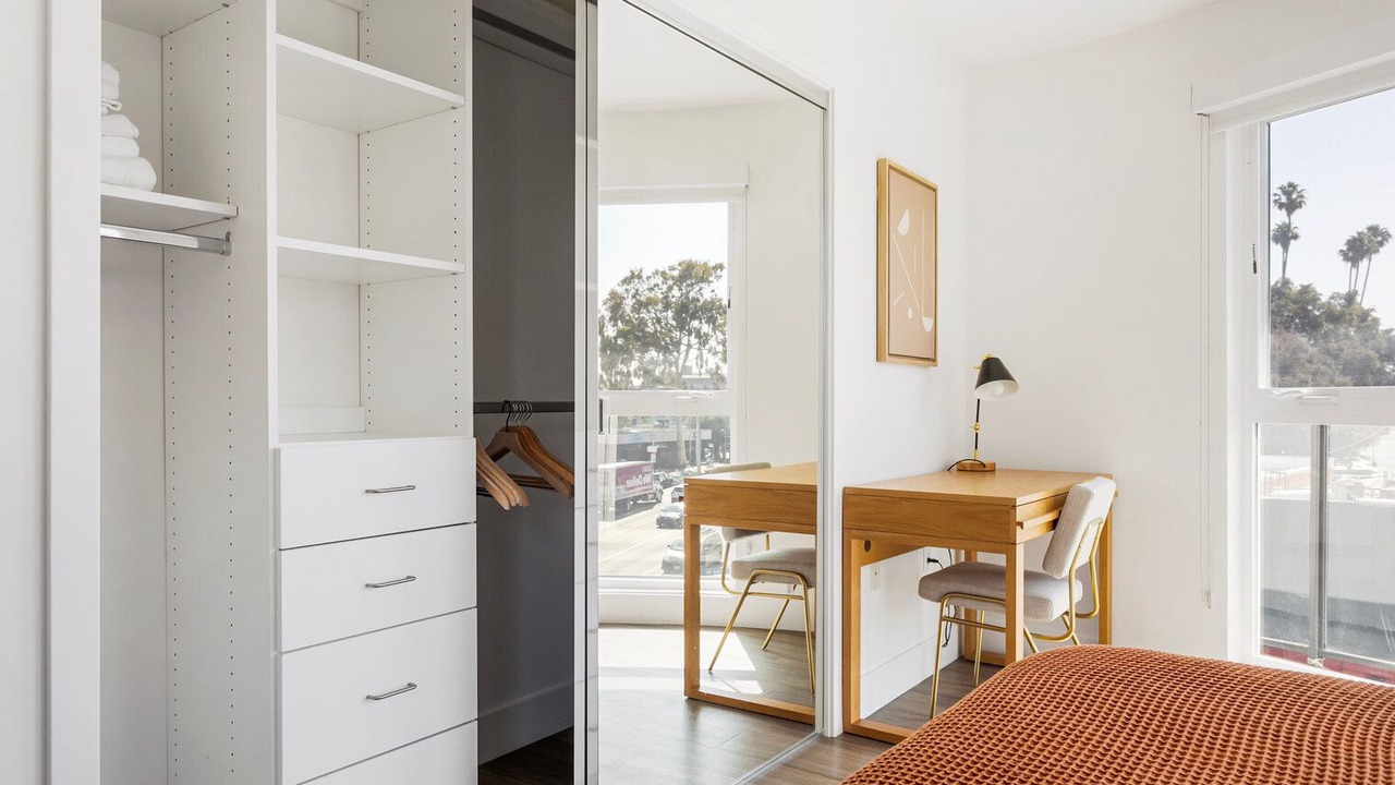 Photo of Bedroom in Sawtelle