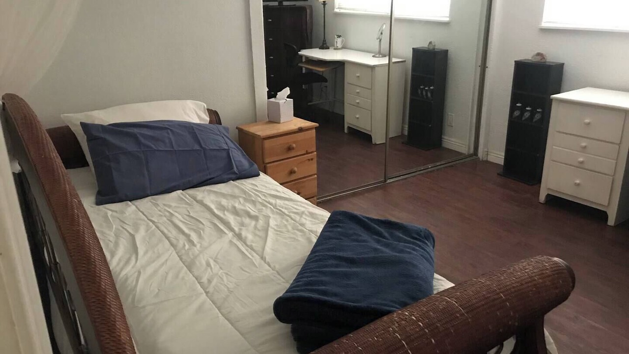 Photo of Bedroom in Victorville