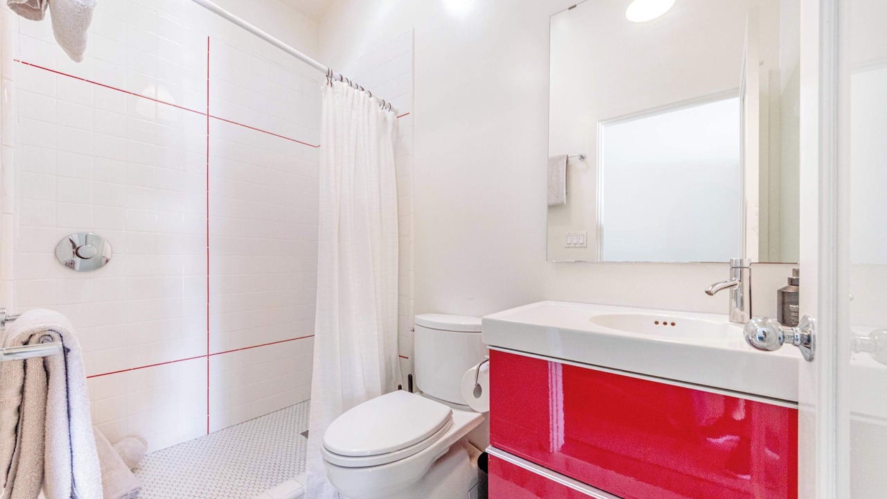Photo of Bathroom in Melrose