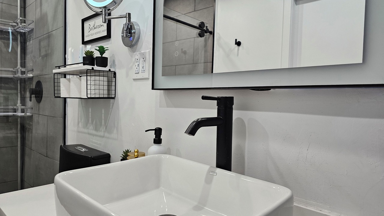 Photo of Bathroom in Fetters Hot Springs-Agua Caliente