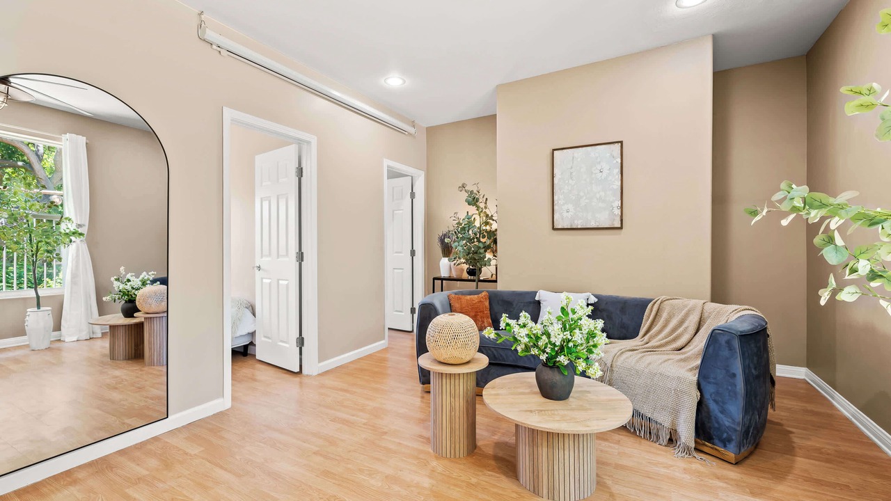 Photo of Livingroom in Pomona