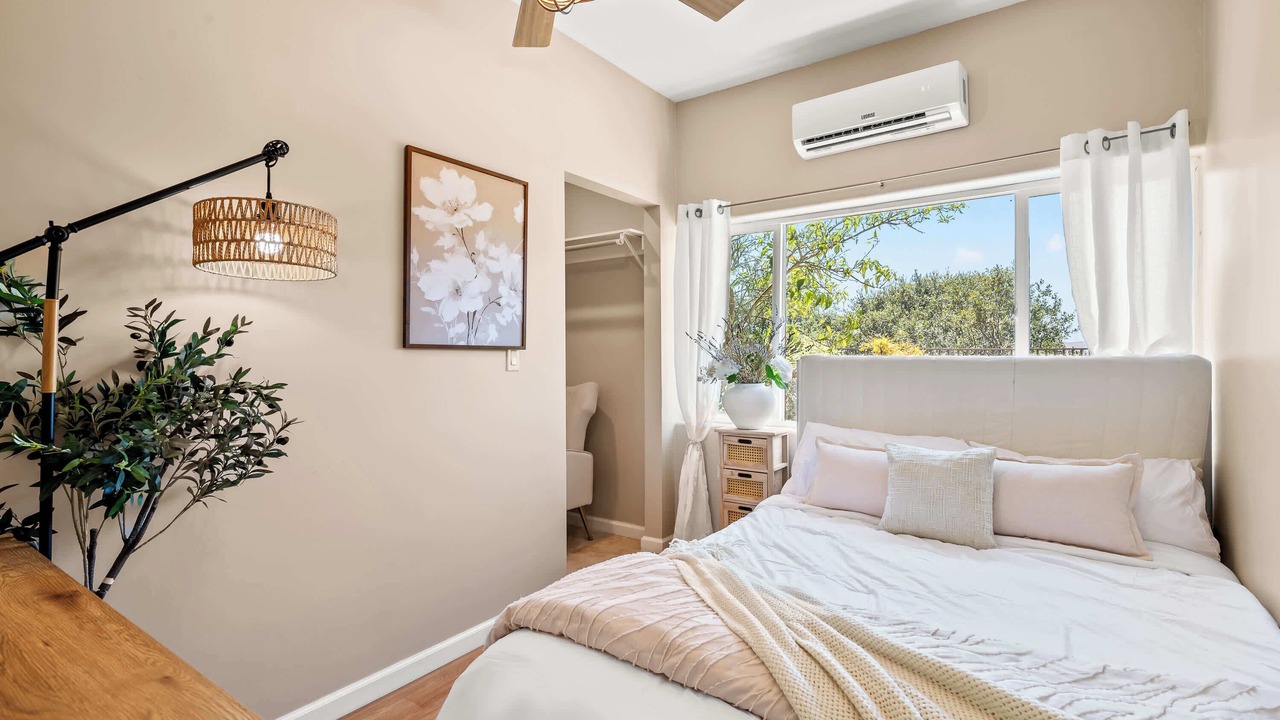 Photo of Bedroom in Pomona