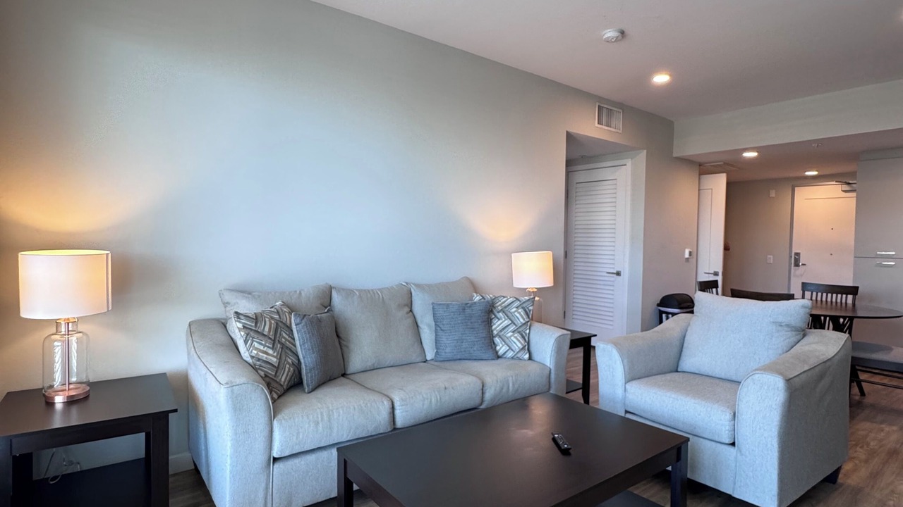 Photo of Livingroom in Harborview