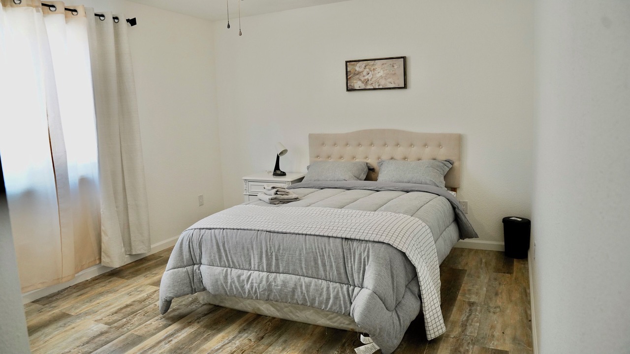 Photo of Bedroom in Carlton Hills