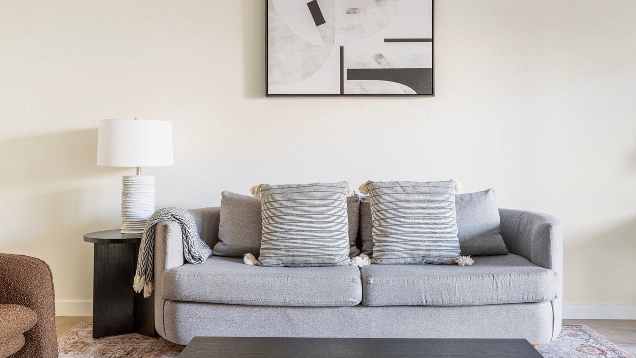Photo of Livingroom in Midtown