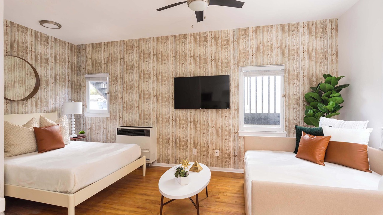 Photo of Bedroom in Golden Hill