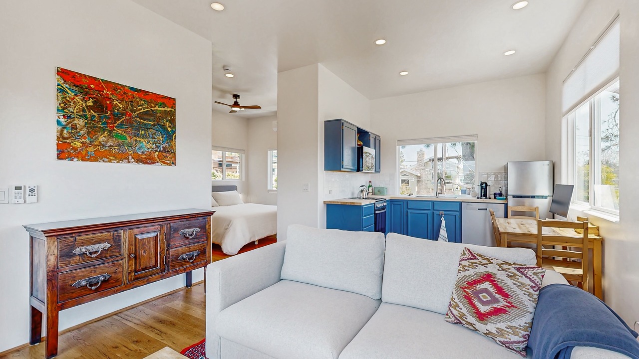 Photo of Livingroom in Del Mar Heights